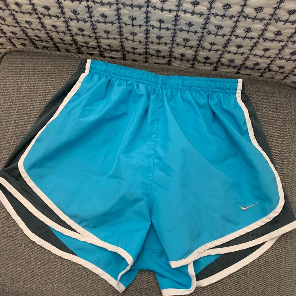 Nike Tempo Running Shorts - Medium